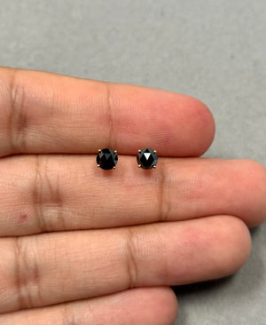 18K Yellow Gold Rose Cut Black Diamond Stud Earrings 3/4 Ct 3.50–4.00 mm AAA Round Design for Women