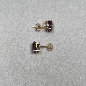 AAA Alexandrite Oval Stud Earrings 9x7mm in 14K Yellow Gold | 4.47–5.58 CT Color Change | Fine Jewelry Gift for Women