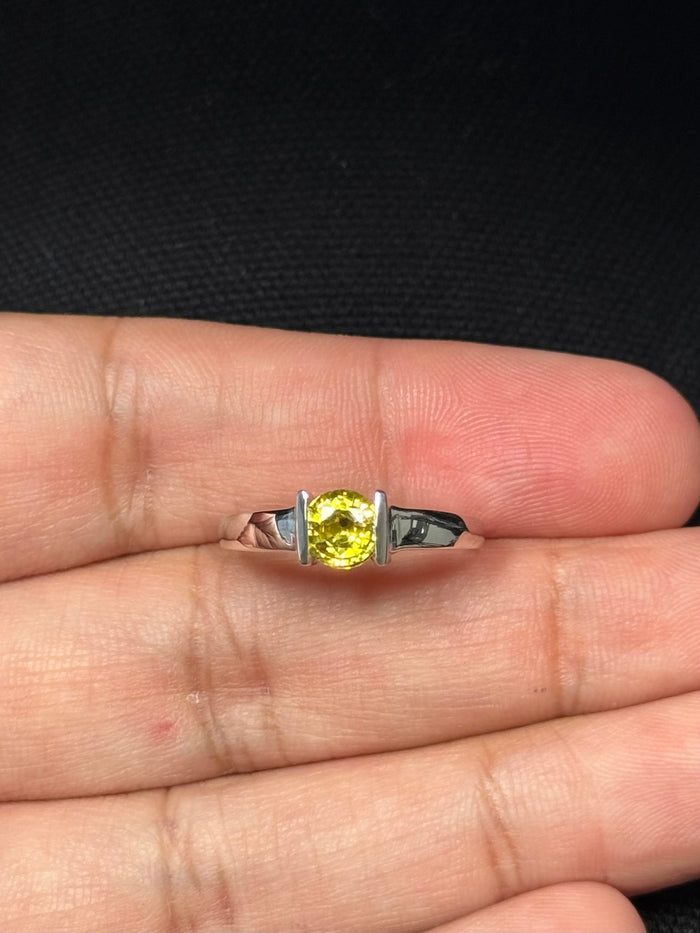 1.10 Ct 6 mm AAA Round Yellow Sapphire Solitaire Ring in 14K White Gold