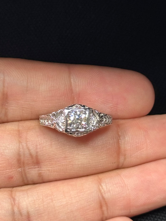 0.50–0.55 Ct SI2–I1 Clarity I–J Color Diamond Ring in Solid 14K White Gold