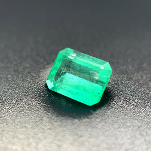 Natural Green Emerald Gemstone - 7.99x6.09mm Emerald Cut 1.31ct Loose Stone for Jewelry Making, Birthstone, May Gemstone