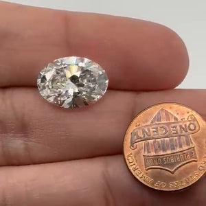 Lab Grown Diamond oval 7.07 Carats 14.92x10.94x6.85mm