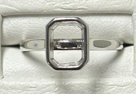 14K Gold Emerald Bezel Solitaire Engagement Ring Mounting Available in 6x4mm - 10x8mm