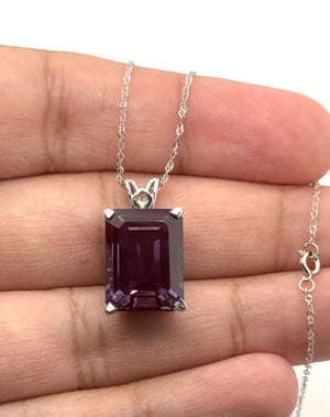 Handmade-style Lab Created Alexandrite pendant with an 18-inch Singapore Chain.