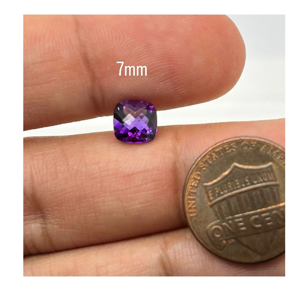 7 MM (Weight range-1.25-1.60 Cts each stone)