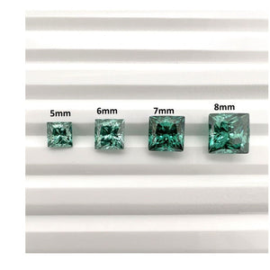 5x5mm(Weight range - 0.71-0.78 each stone)