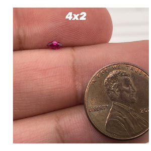 4x2MM (Weight range -0.09-0.11 cts each stone)