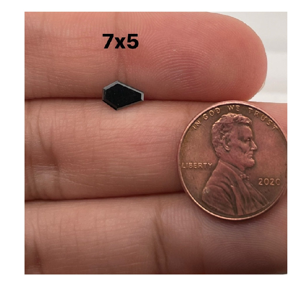 7x5MM(Weight range-0.61-0.67 each stone)