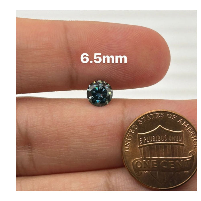 Blue Rainbow Round Cut Moissanite 6.5mm