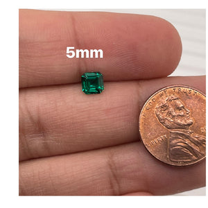5MM (Weight range - 0.59-0.73 cts each stone)