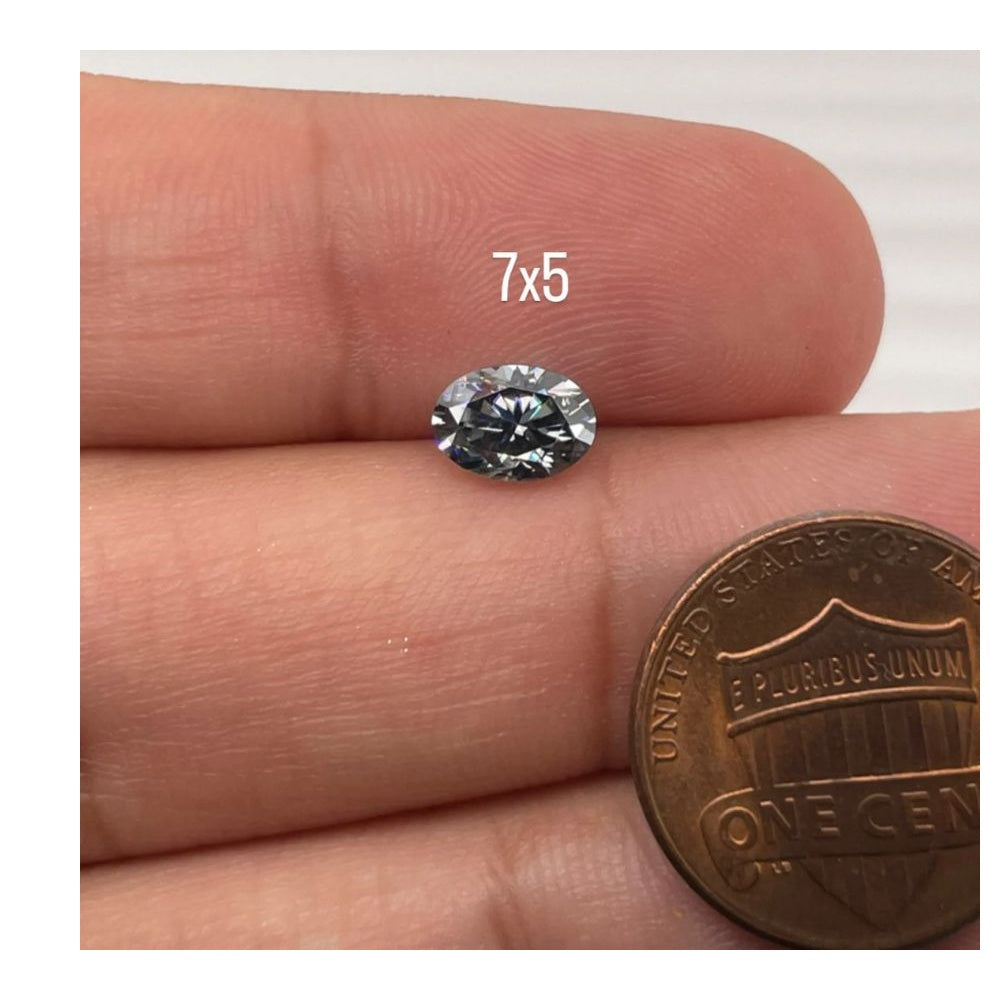 Grey moissanite loose discount